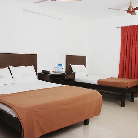 Hotel Adithya شيناي المظهر الخارجي الصورة