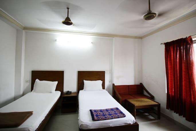 Hotel Adithya شيناي المظهر الخارجي الصورة